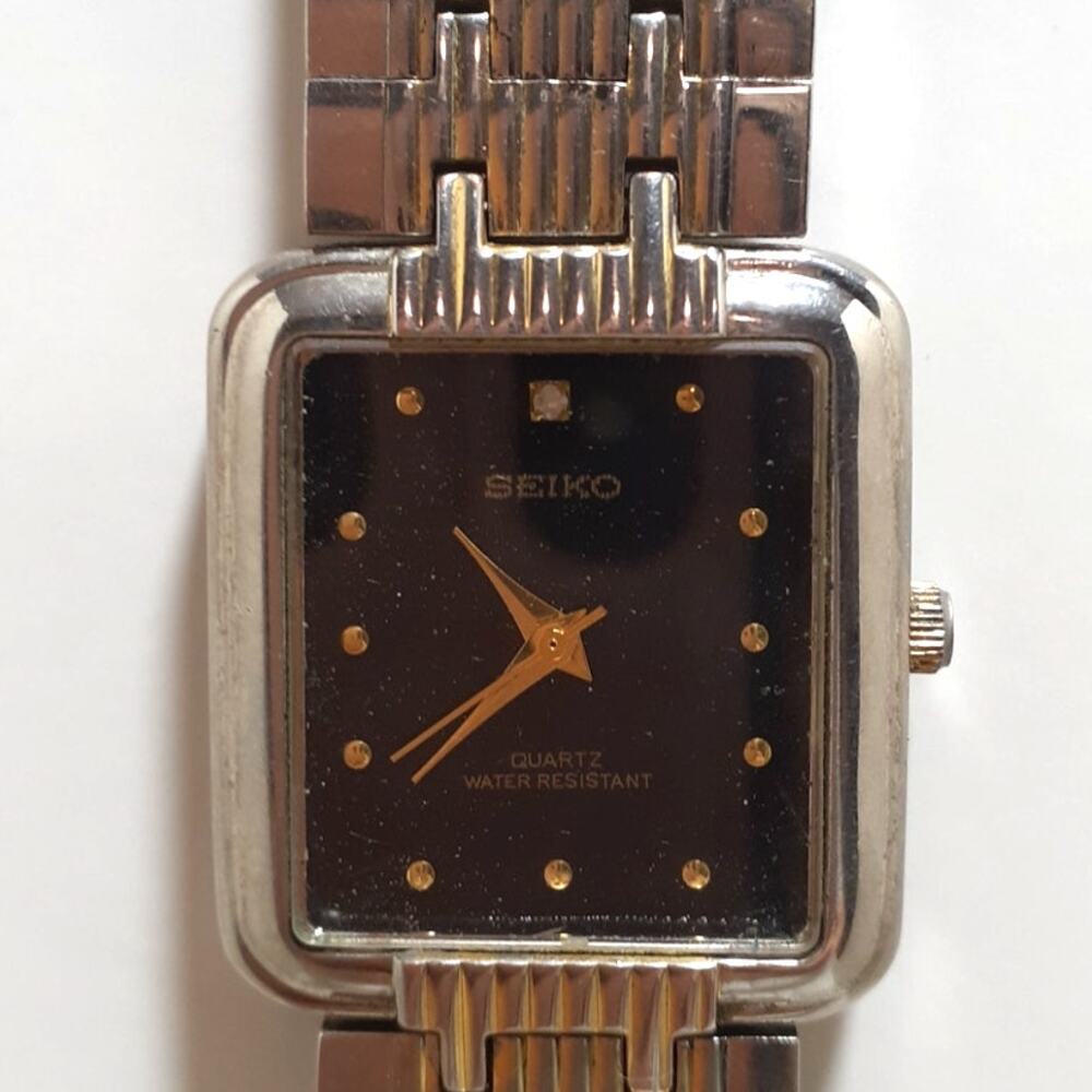 Vintage Seiko Men's Wristwatch Silver Tone Japan Movement